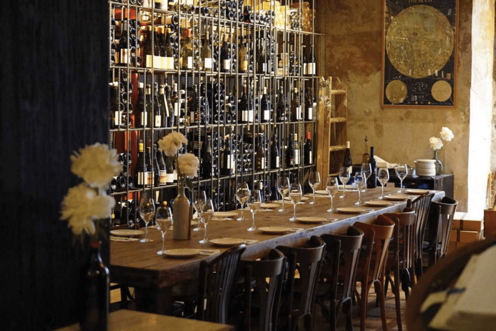 Lugares donde tomar buenos vinos en Barcelona: Can Cisa